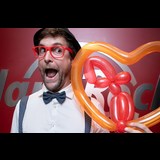 KID´S ACTIVITY - FACE PAINTING AND BALLOON TWISTING Domingo 27 Julio 2025